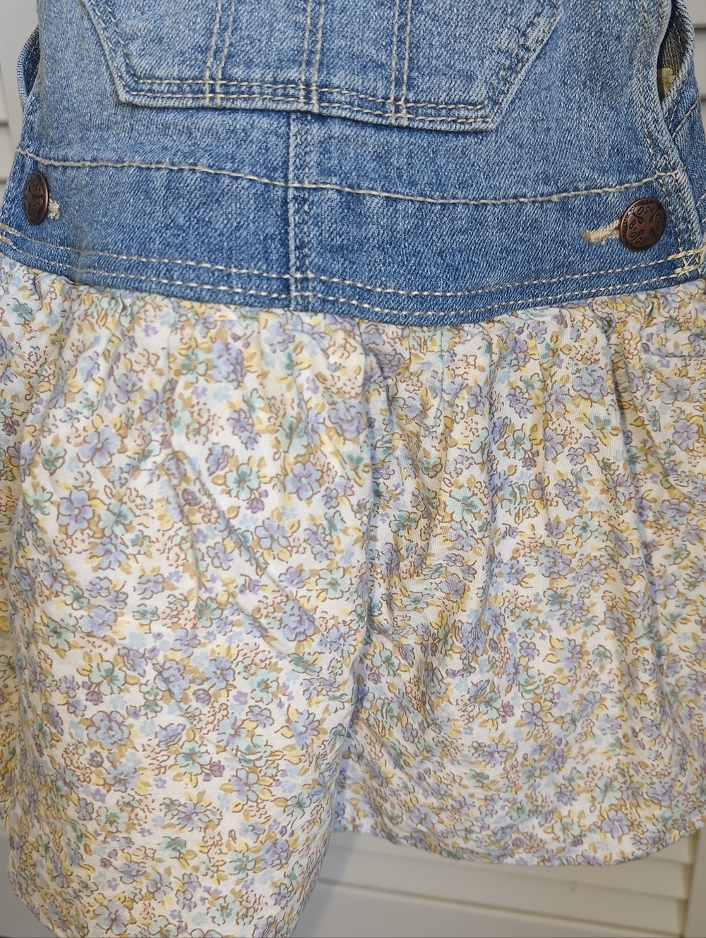 OshKosh B'gosh Baby Toddler Girls' Floral Denim Jumper Dress 18M - Picture 4 of 5